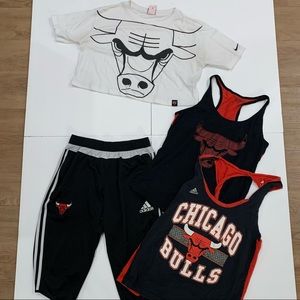 Ladies Chicago Bulls LOT size small and medium